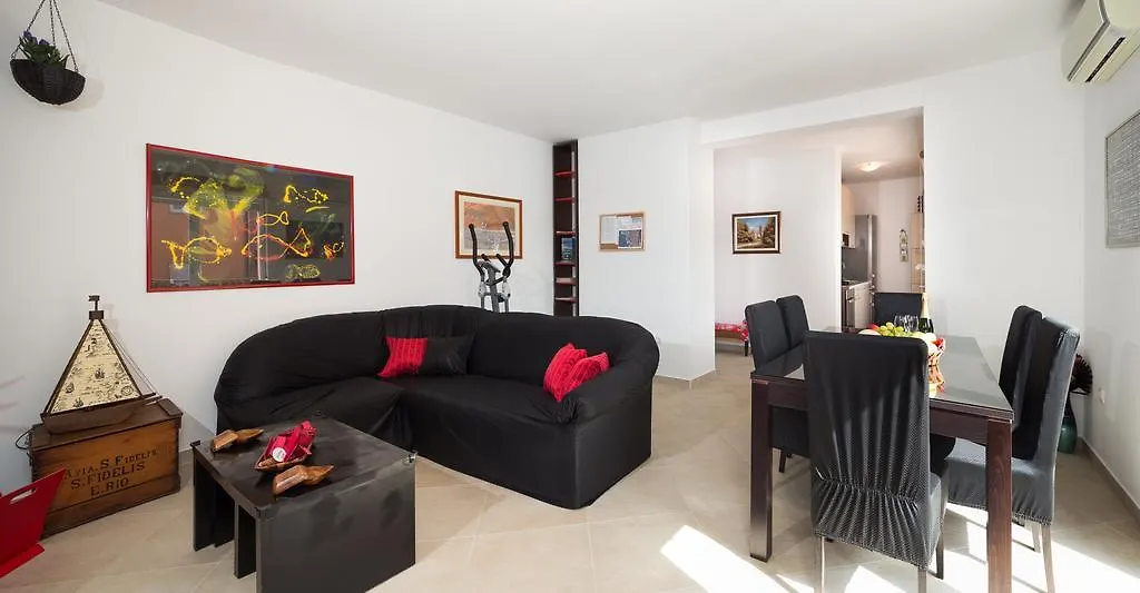 Laura Apartment Trogir