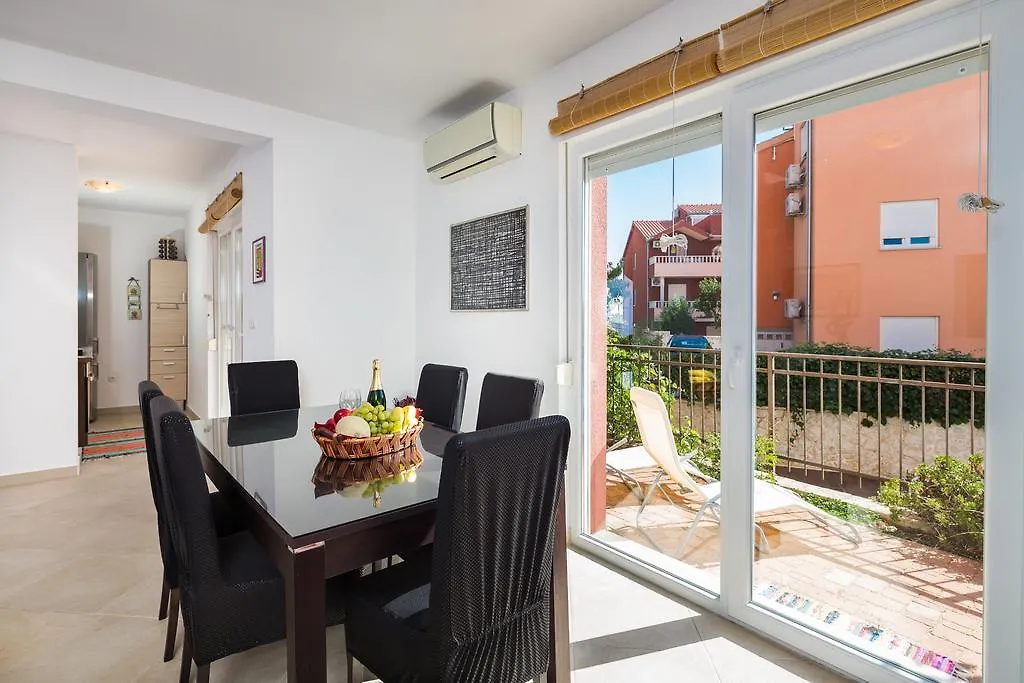 Laura Apartment Trogir